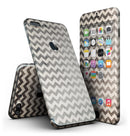 Grungy_Faded_Horizontal_Chevron_Pattern_-_iPhone_7_Plus_-_FullBody_4PC_v2.jpg
