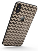 Grungy Faded Horizontal Chevron Pattern - iPhone X Skin-Kit