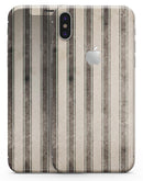 Grungy Motel Wallpaper - iPhone X Skin-Kit