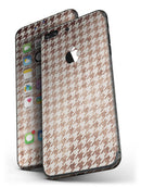 Grungy_Tangerine_Houndstooth_Pattern_-_iPhone_7_Plus_-_FullBody_4PC_v4.jpg