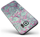 Grungy_Teal_and_Pink_Damask_Pattern_-_Galaxy_S7_Edge_-_V2.jpg