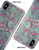 Grungy Teal and Pink Damask Pattern - iPhone X Clipit Case