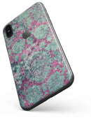 Grungy Teal and Pink Damask Pattern - iPhone X Skin-Kit