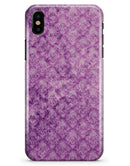 Grungy Violet Damask Pattern - iPhone X Clipit Case