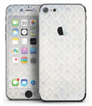 Grungy_White_and_Blue_Winter_Damask__-_iPhone_7_-_FullBody_4PC_v2.jpg