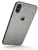 Grungy White and Blue Winter Damask  - iPhone X Skin-Kit