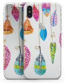 Hanging Feathers - iPhone X Skin-Kit