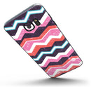 Jagged_Colorful_Chevron_-_Galaxy_S7_Edge_-_V1.jpg?