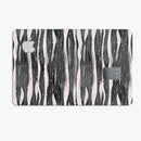 Karamfila Silver & Pink Marble V5 - Premium Protective Decal Skin-Kit for the Apple Credit Card
