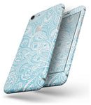 Light Blue Paisley Floral - Skin-kit for the iPhone 8 or 8 Plus