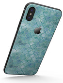 Light Blue Watercolor Quatrefoil - iPhone X Skin-Kit