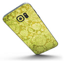 Lime_Green_Cauliflower_Damask_Pattern_-_Galaxy_S7_Edge_-_V1.jpg?