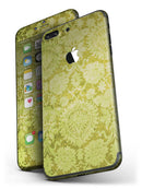 Lime_Green_Cauliflower_Damask_Pattern_-_iPhone_7_Plus_-_FullBody_4PC_v4.jpg