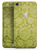 Lime Green Cauliflower Damask Pattern - Skin-kit for the iPhone 8 or 8 Plus