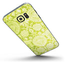 Lime_Green_Floral_Rococo_Pattern_-_Galaxy_S7_Edge_-_V1.jpg?