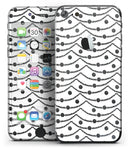 Linked_Hearts_and_Chain_-_iPhone_7_-_FullBody_4PC_v2.jpg