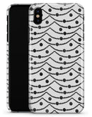 Linked Hearts and Chain - iPhone X Clipit Case