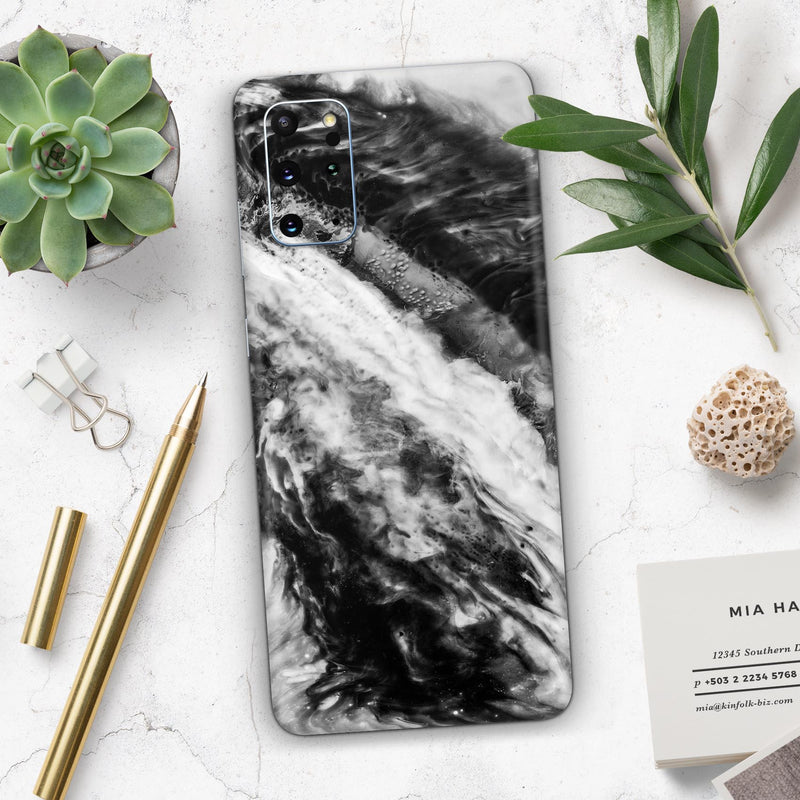 Liquid Abstract Paint V58 - Skin-Kit for the Samsung Galaxy S-Series S20, S20 Plus, S20 Ultra , S10 & others (All Galaxy Devices Available)