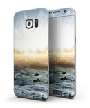 Majestic_Sky_on_Crashing_Waves_-_Galaxy_S7_Edge_-_V3.jpg?