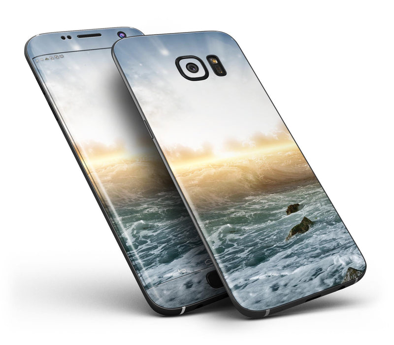 Majestic_Sky_on_Crashing_Waves_-_Galaxy_S7_Edge_-_V4.jpg