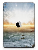 Majestic_Sky_on_Crashing_Waves_-_iPad_Pro_97_-_View_3.jpg