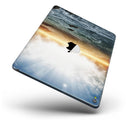 Majestic_Sky_on_Crashing_Waves_-_iPad_Pro_97_-_View_2.jpg