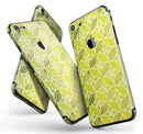 Micro_Brown_and_Lime_Green_Overlapping_Leaves_-_iPhone_7_-_FullBody_4PC_v11.jpg