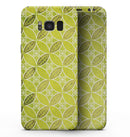 Micro Brown and Lime Green Overlapping Leaves - Samsung Galaxy S8 Full-Body Skin Kit