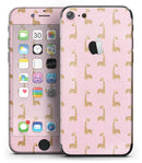 Micro_Cartoon_Giraffes_Over_Pink_-_iPhone_7_-_FullBody_4PC_v2.jpg