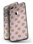 Micro_Cartoon_Lions_Over_Pink_-_iPhone_7_Plus_-_FullBody_4PC_v4.jpg