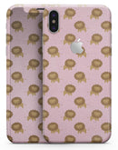 Micro Cartoon Lions Over Pink - iPhone X Skin-Kit