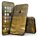 Micro_Catipillar_Caverns_-_iPhone_7_-_FullBody_4PC_v1.jpg