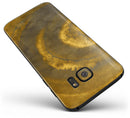 Micro_Circular_Golden_Stains_-_Galaxy_S7_Edge_-_V2.jpg