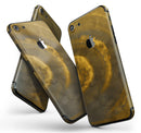 Micro_Circular_Golden_Stains_-_iPhone_7_-_FullBody_4PC_v11.jpg