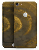 Micro Circular Golden Stains - Skin-kit for the iPhone 8 or 8 Plus