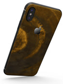 Micro Circular Golden Stains - iPhone X Skin-Kit
