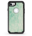Micro_Faded_Green_Damask_Pattern_iPhone7_Defender_V1.jpg