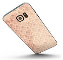 Micro_Faded_Maroon_Rococo_Pattern_-_Galaxy_S7_Edge_-_V1.jpg?