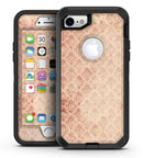 Micro_Faded_Maroon_Rococo_Pattern_iPhone7_Defender_V2.jpg
