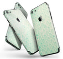 Micro_Faded_Teal_Rococo_Pattern_-_iPhone_7_-_FullBody_4PC_v11.jpg