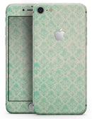 Micro Faded Teal Rococo Pattern - Skin-kit for the iPhone 8 or 8 Plus