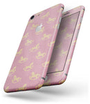 Micro Golden Pony Over Pink - Skin-kit for the iPhone 8 or 8 Plus