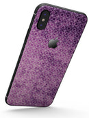 Micro Squares of Violet Grunge - iPhone X Skin-Kit