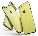 Micro_Yellow_Snowflake_Pattern_-_iPhone_7_-_FullBody_4PC_v11.jpg