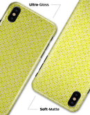 Micro Yellow Snowflake Pattern - iPhone X Clipit Case