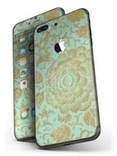 Mint_and_Gold_Floral_v2_-_iPhone_7_Plus_-_FullBody_4PC_v4.jpg
