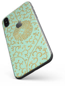 Mint and Gold Floral v5 - iPhone X Skin-Kit