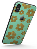 Mint and Gold Floral v8 - iPhone X Skin-Kit