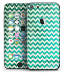 Multi-shades_of_Green_Chevron_Pattern_-_iPhone_7_-_FullBody_4PC_v2.jpg