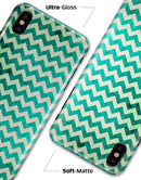 Multi-shades of Green Chevron Pattern - iPhone X Clipit Case